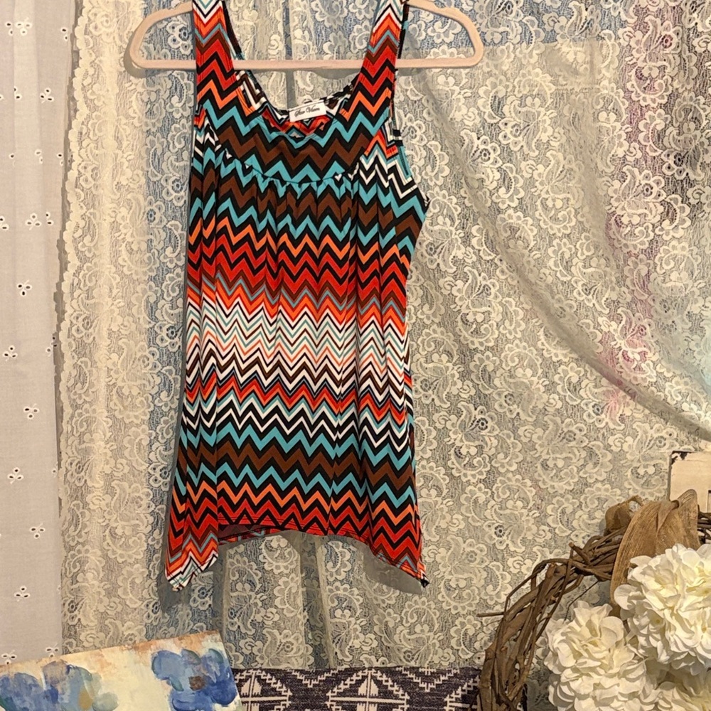 Star Vixen Vibrant Chevron Tank Top